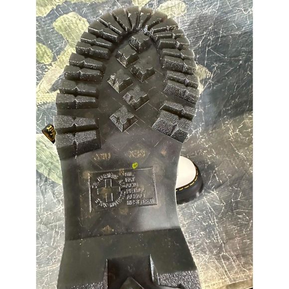 NEW Dr. Martens Jadon 8-Eye White Boot Size 8 - Picture 3 of 6